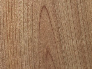Holz: Kirschbaum